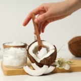 Concept,Of,Body,Care,With,Coconut,And,Coconut,Oil