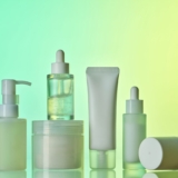 Skincare,Cosmetic,Products,Standing,Against,Gradient,Background